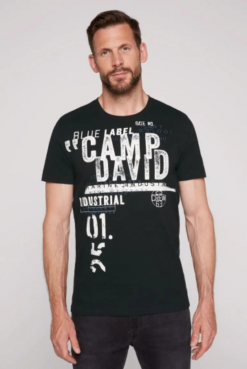 T-shirt con grandi stampe...